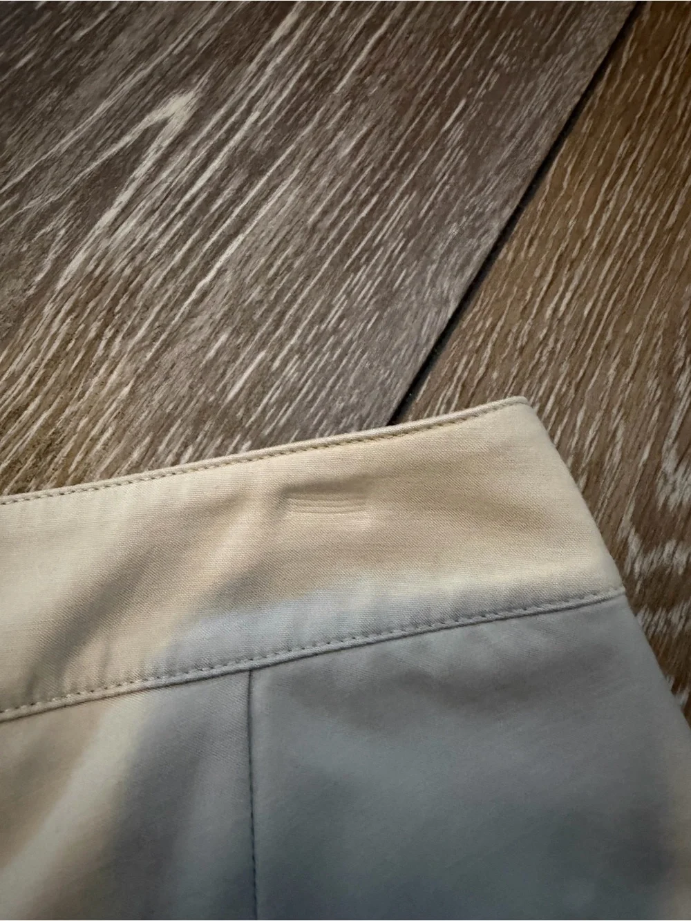 Lululemon Athletica This Instant shorts NWOT